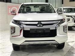 میتسوبیشی L200